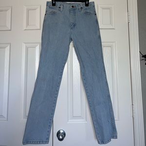 Light wash 31x32 Wrangler Jeans